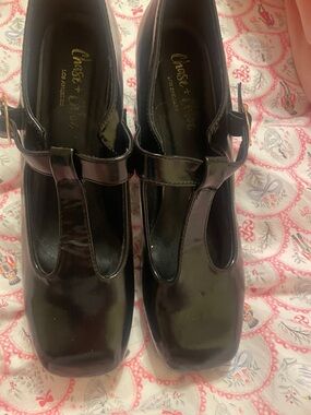 Chase + Chloe Black Patent T-Strap Block Heel Pumps